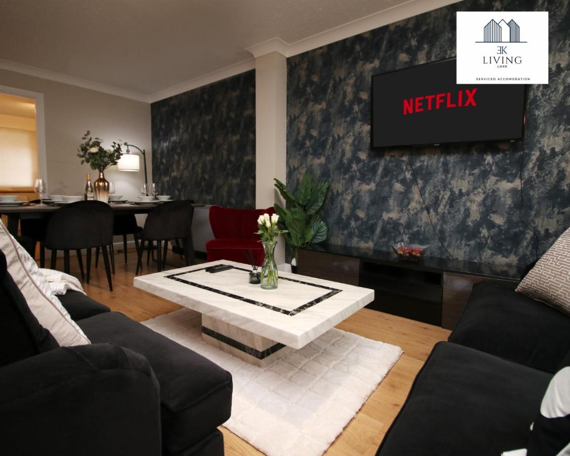 Spacious 3 Bedroom Duplex Apartment On Cardiff Bay - Free Parking & Wifi By Ekliving Luxe Short Lets & Serviced Accommodation ภายนอก รูปภาพ