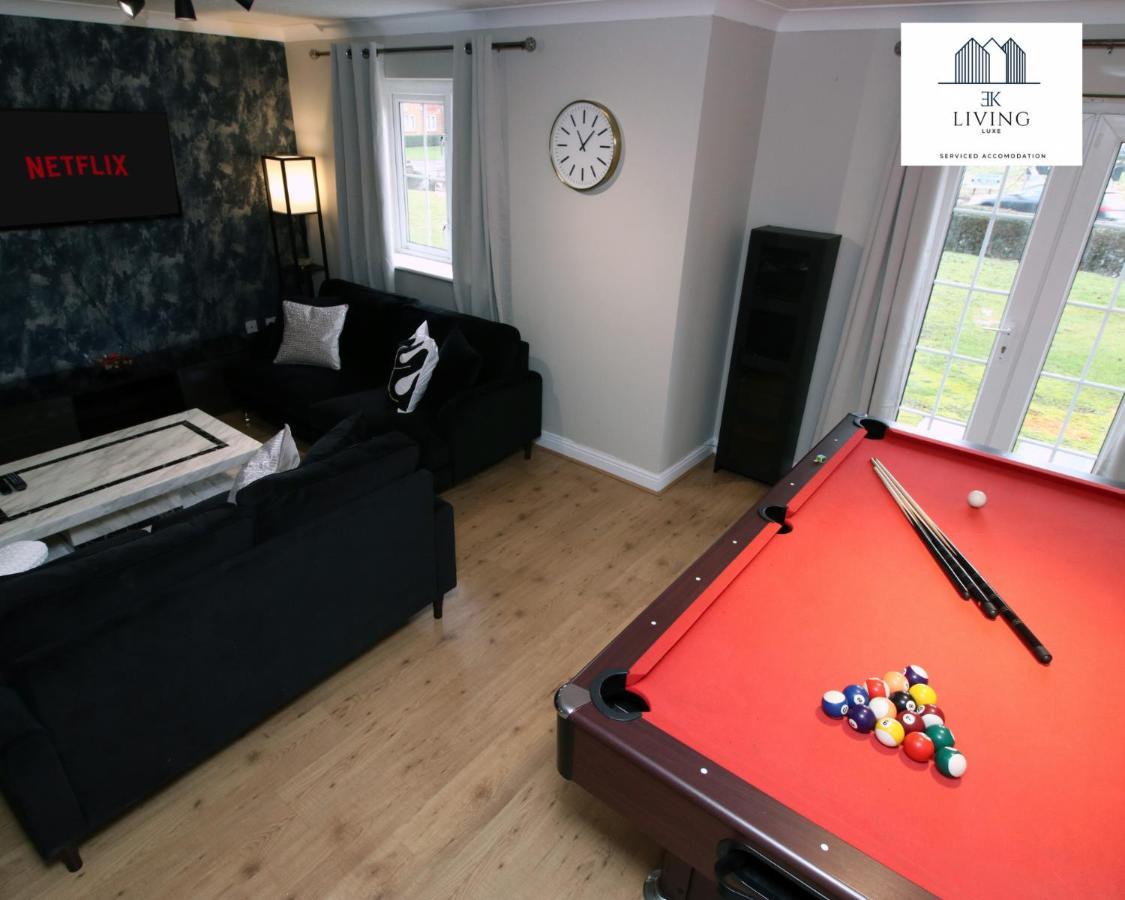 Spacious 3 Bedroom Duplex Apartment On Cardiff Bay - Free Parking & Wifi By Ekliving Luxe Short Lets & Serviced Accommodation ภายนอก รูปภาพ